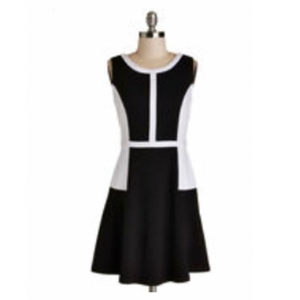 ModCloth Illustration Intern Dress, Black & White, Size 4